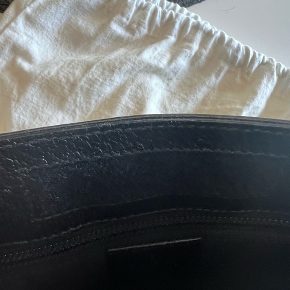 Authentic Gucci Black Crossbody Bag - Picture 8 of 11